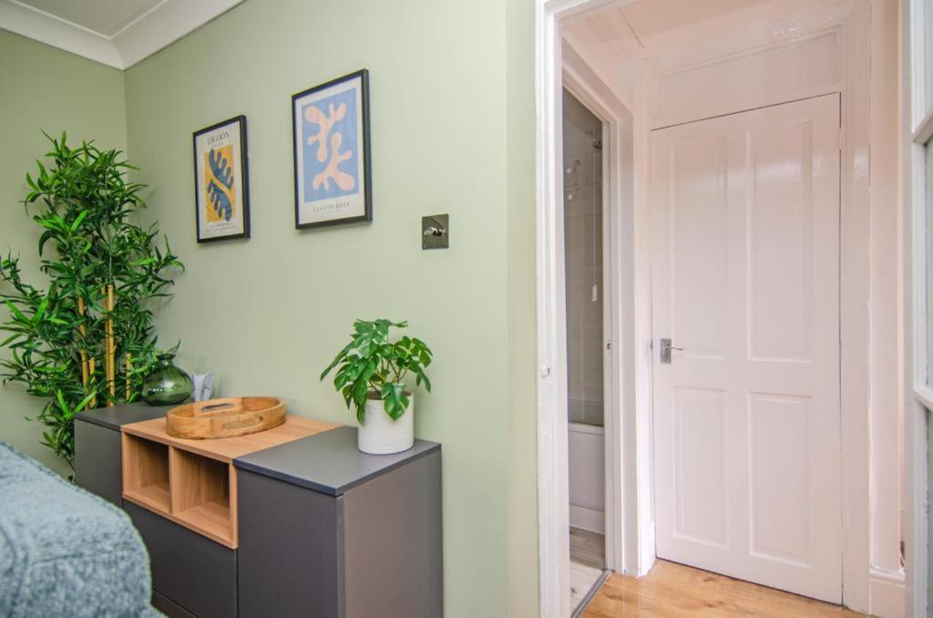 Cosy Lichfield Apartment Zewnętrze zdjęcie