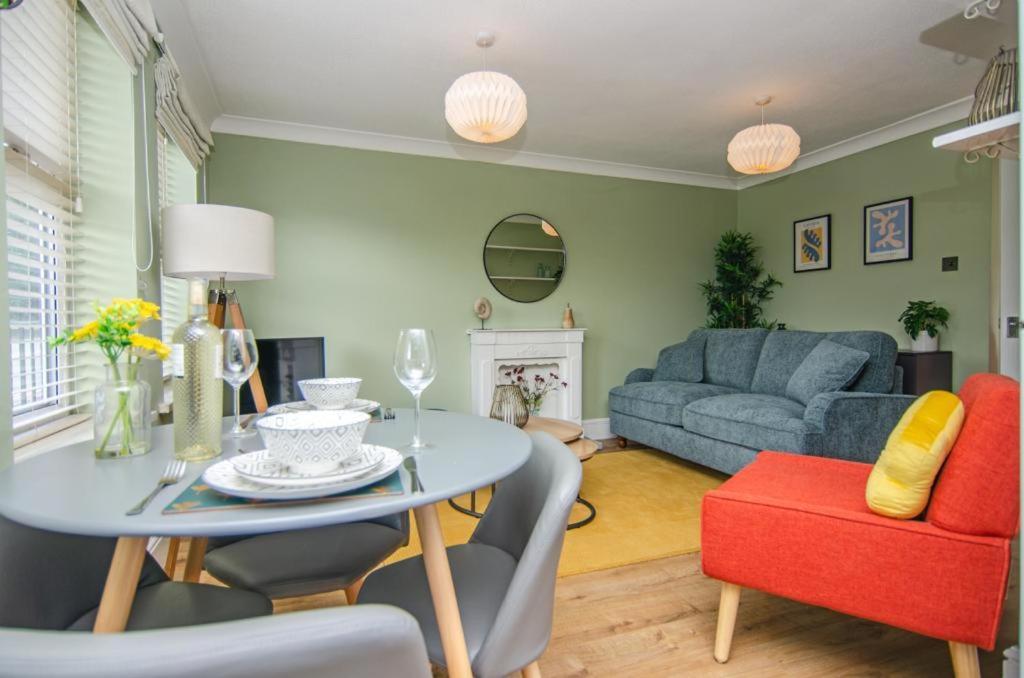 Cosy Lichfield Apartment Zewnętrze zdjęcie