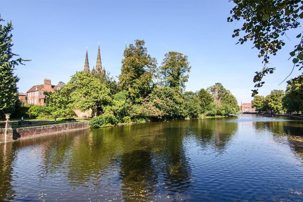 Cosy Lichfield Apartment Zewnętrze zdjęcie